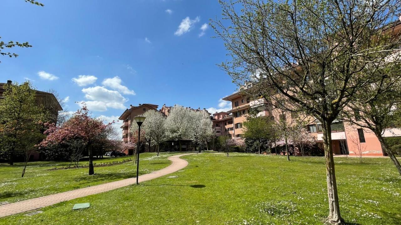 Pacy - Park City Home 圣朱利亚诺-米拉内塞 外观 照片